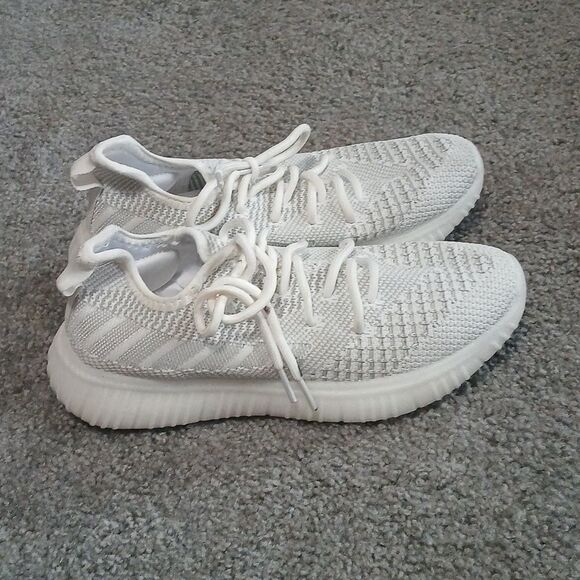 Avia white memory foam slip on sneakers Sz 7 EUC worn once - Picture 5 of 7